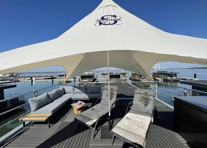 Hotel na wodzie Hausboot Seestern Klitten