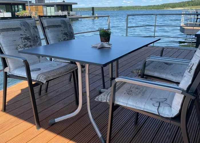 Hausboot Seestern Hotel na wodzie Klitten